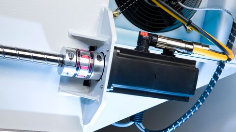 Hochgenaue Servo-Direktantriebe Hochgenaue Servo-Direktantriebe