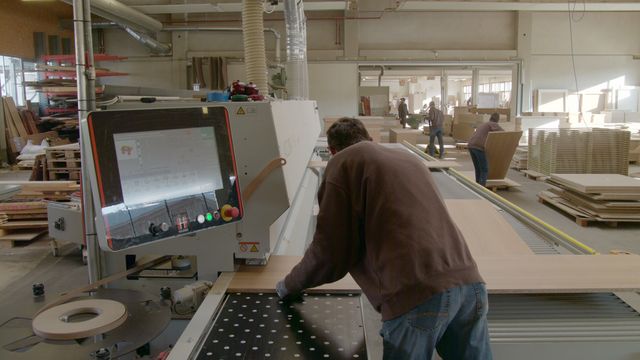 Styryjska firma stolarska Zottler wykonuje wszystkie tradycyjne prace stolarskie i meblarskie, opierając się na maszynach firmy HOLZ-HER