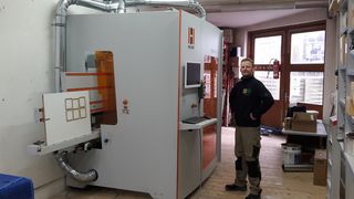 Świetne doświadczenia z maszyną CNC HOLZHER EVOLUTION 7405 - praca na najmniejszej przestrzeni w pionie