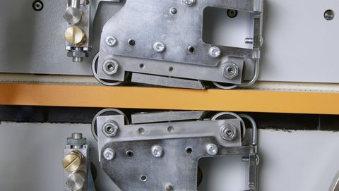 Flächenziehklinge mit Vor- und Nachtastung für hohe Vorschubgeschwindigkeiten Flächenziehklinge mit Vor- und Nachtastung für Kantenanleimen